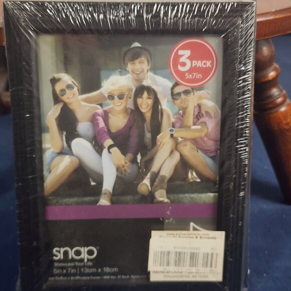 Pinnit Black Trim Snap Showcase Your Life 3pk 5"x7" Glass Cover Picture Frames - Picture 7 of 16